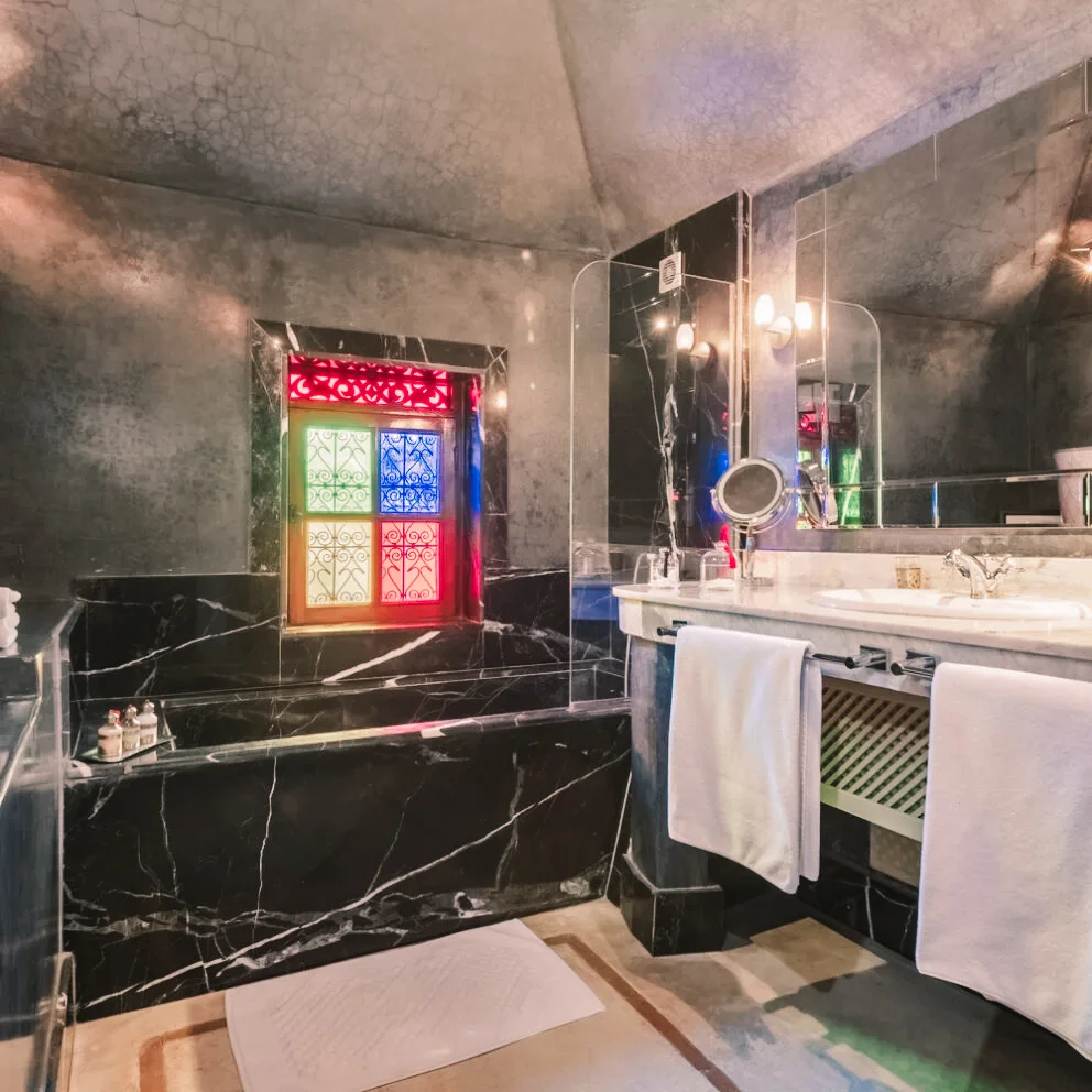 riad-alma-marrakech-suite-junior-tizintest-3-992x992-1.jpg